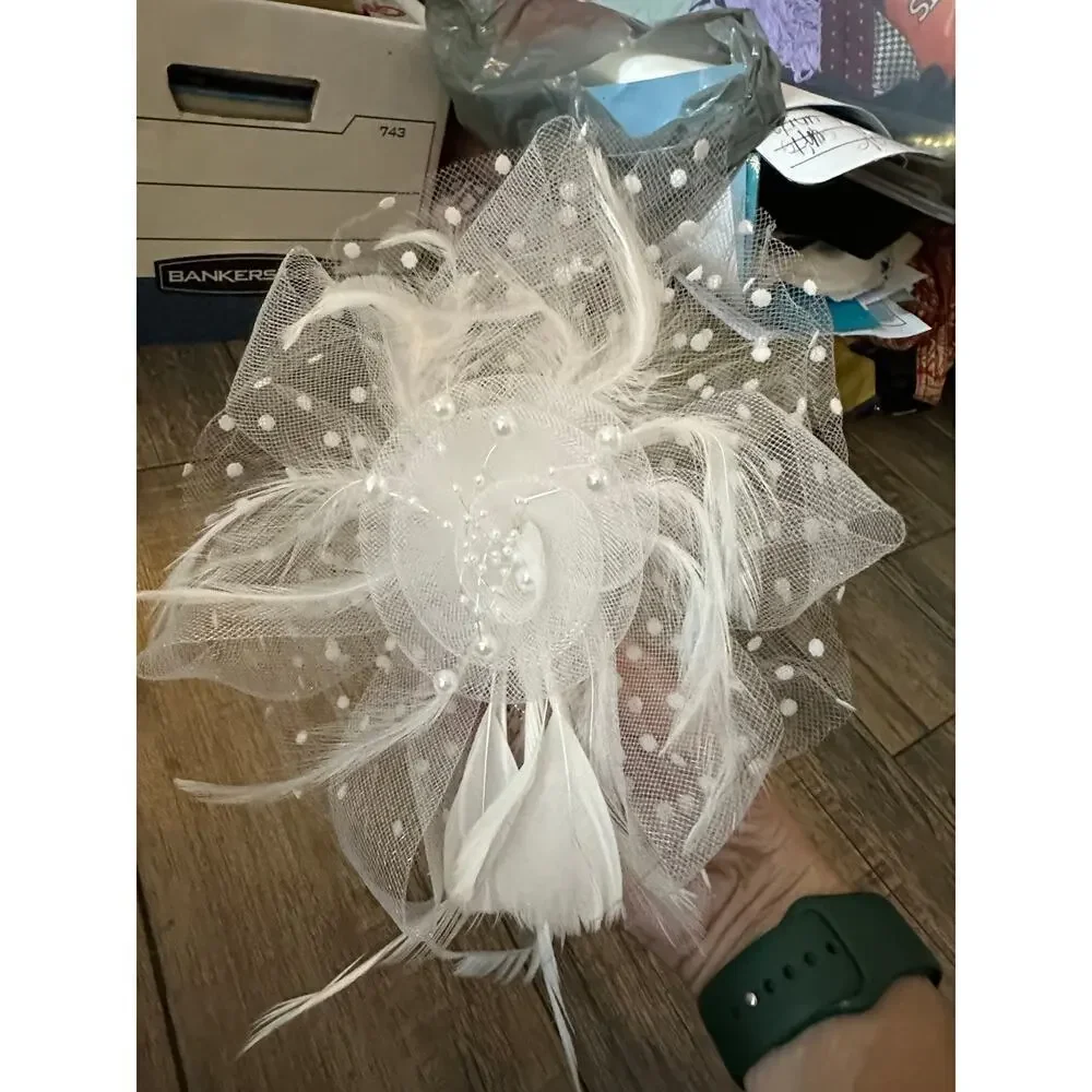 Vintage 80s headpiece veal bridal wedding hairpiece clip